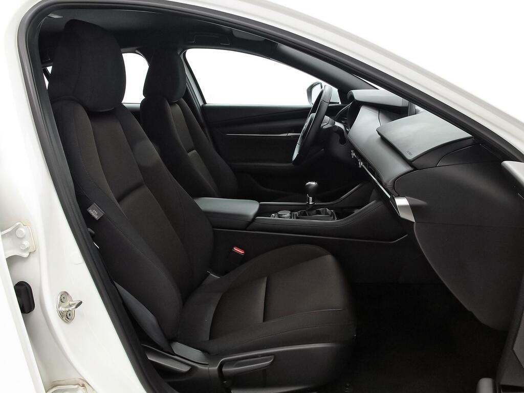 Mazda 3 2.5L E-SKY G MHEV 103kW Prime-line 7