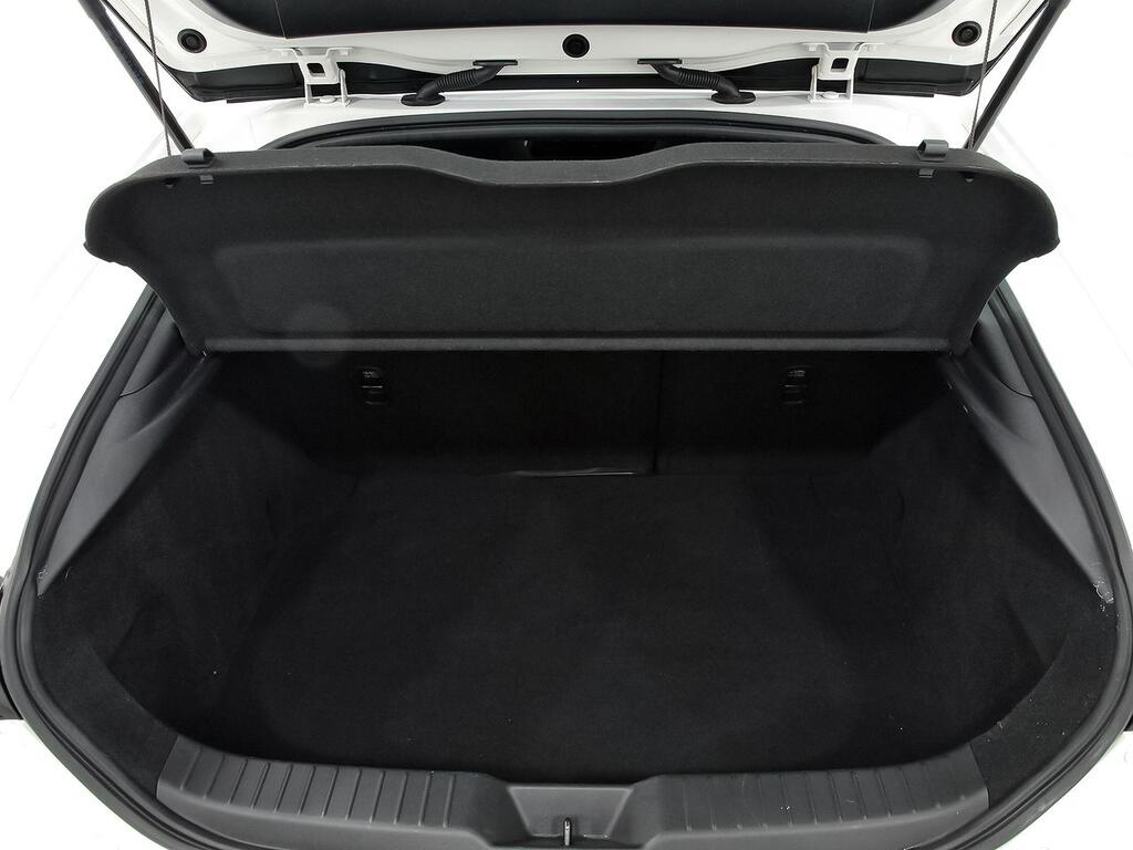 Mazda 3 2.5L E-SKY G MHEV 103kW Prime-line 9