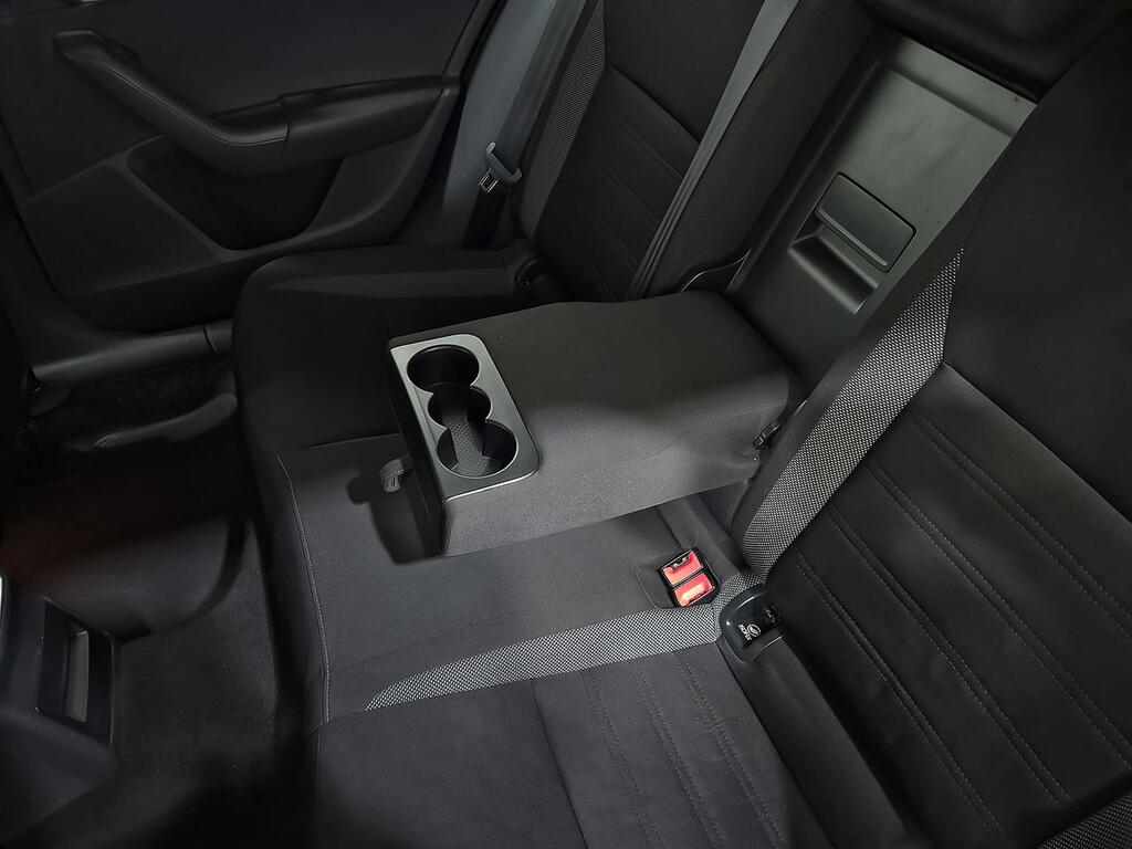 Skoda Octavia Combi 1.5 TSI 110KW (150CV) DSG Ambition 31