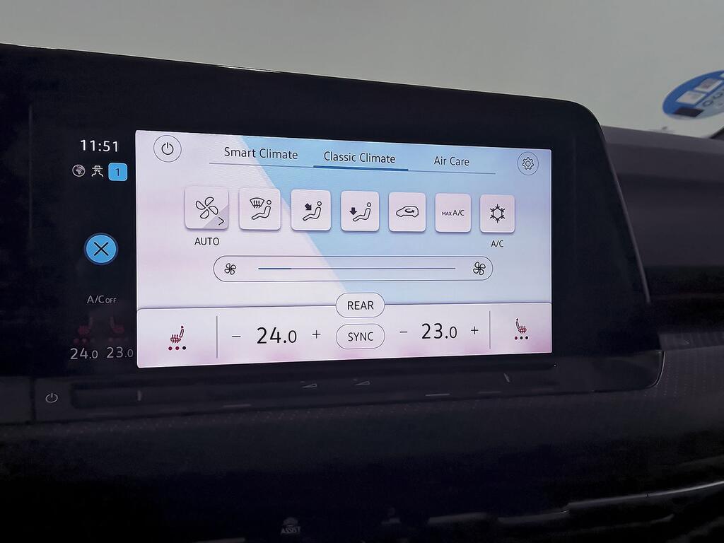 Volkswagen Golf R-Line 1.5 eTSI 110kW (150CV) DSG 26