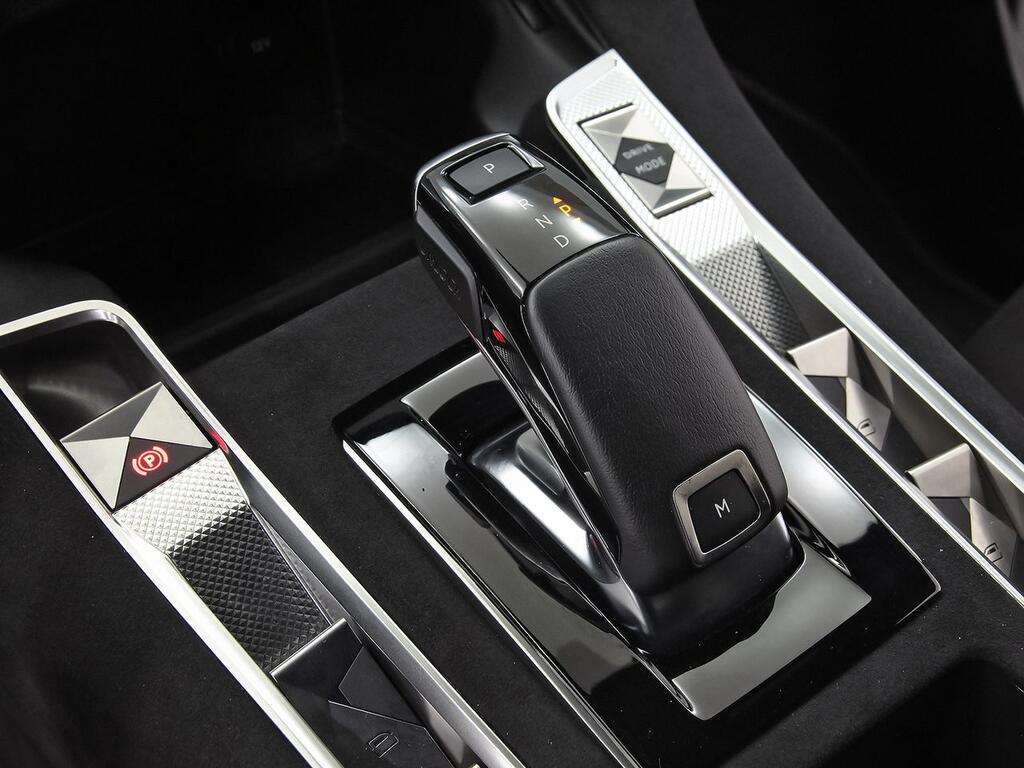 DS DS 7 BlueHDi 130 Automático PERF LINE + 35