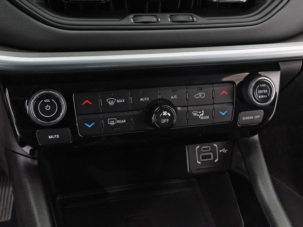 Jeep Compass 1.3 Gse T4 96kW (130CV) Limited MT FWD 30