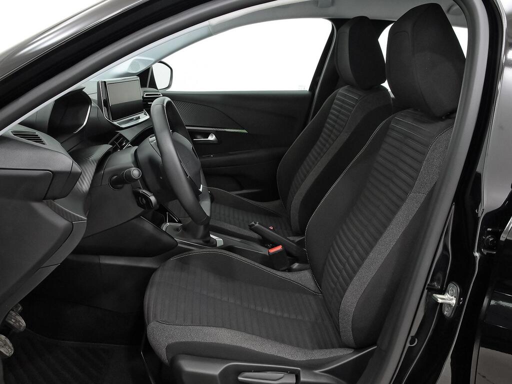 Peugeot 208 Active Puretech 100 8