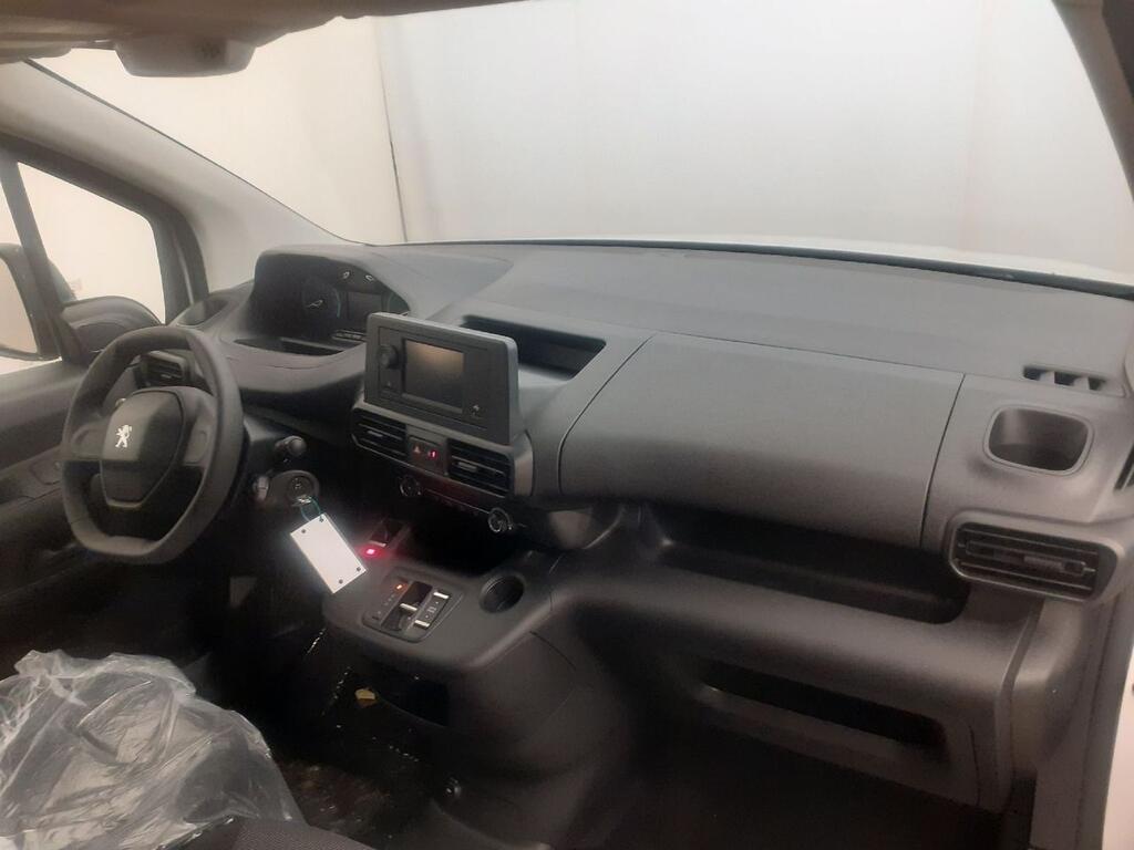 Peugeot Partner E-PARTNER FG STANDARD 800 KG BEV (100KW) 136CV 6