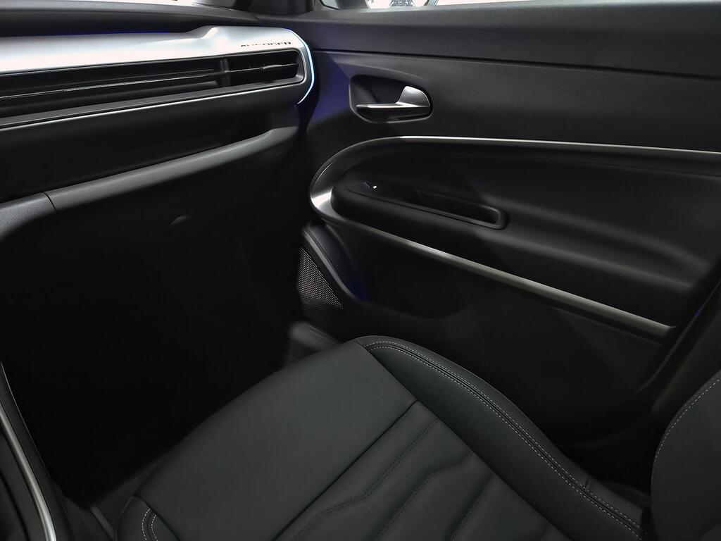 Jeep Avenger 1.2 G 74kW (100CV) Summit 34