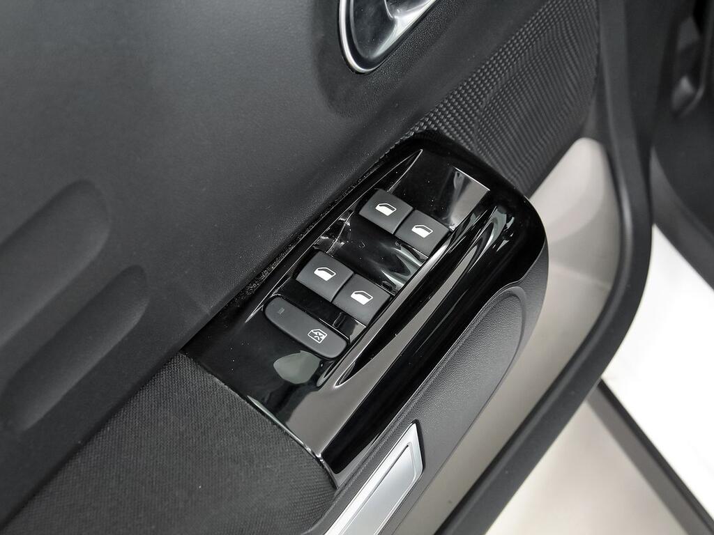 Citroën C3 BlueHDi 75KW (100CV) S&S Feel Pack 10