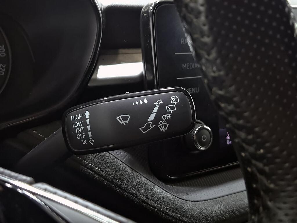 Skoda Fabia 1.0 TSI 81KW (110CV) Emotion 13