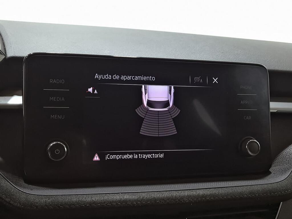 Skoda Fabia 1.0 TSI 81KW (110CV) Emotion 23