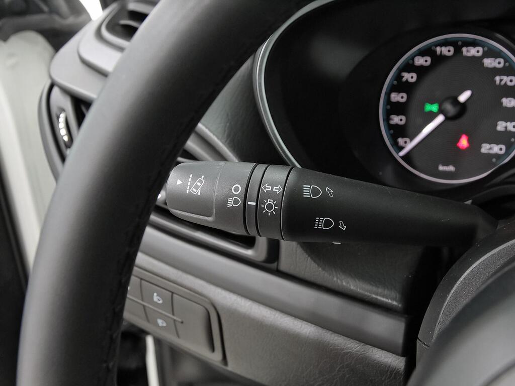 Fiat Tipo City Cross 1.5 Hybrid 97kW (130CV) DCT 16