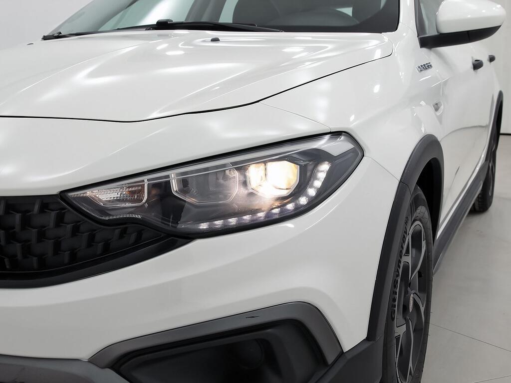 Fiat Tipo City Cross 1.5 Hybrid 97kW (130CV) DCT 34