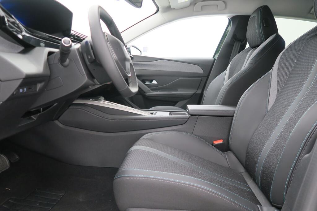 Peugeot 308 5P Allure Hybrid PHEV 180 e-EAT8 15