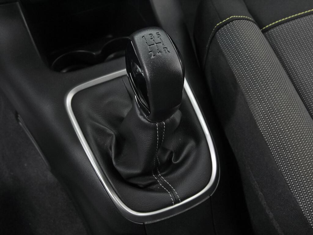 Citroën C3 PureTech 60KW (83CV) Feel Pack 31