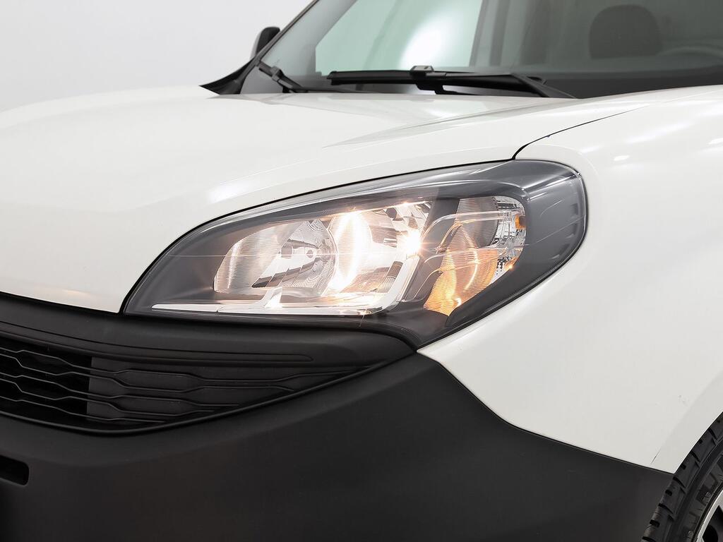 Fiat Doblò 1.6 MJET 105 EU6D F L2H1 SX MAXI 4P 27