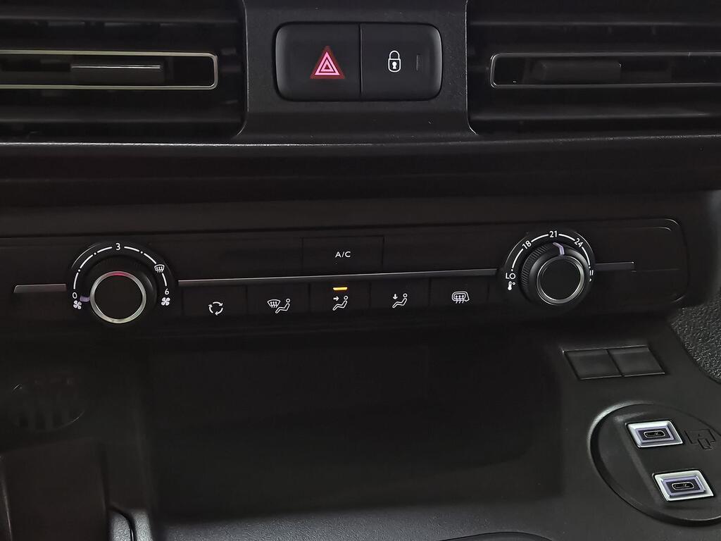 Fiat Doblò SERIES 4 DOBLO FGM DIESEL 100CV MANUAL 25