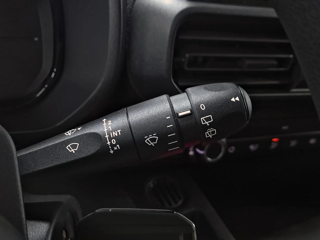 Fiat Doblò SERIES 4 DOBLO FGM DIESEL 100CV MANUAL 17