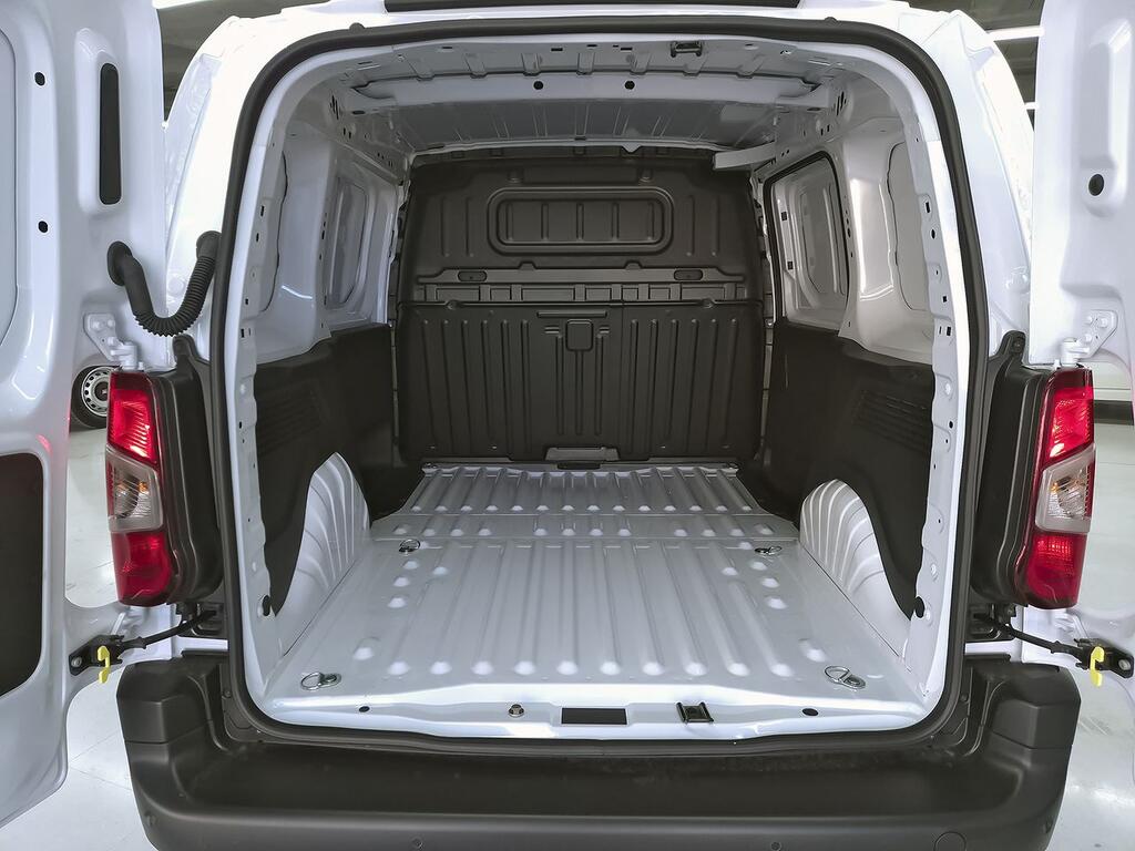 Fiat Doblò SERIES 4 DOBLO FGM DIESEL 100CV MANUAL 10