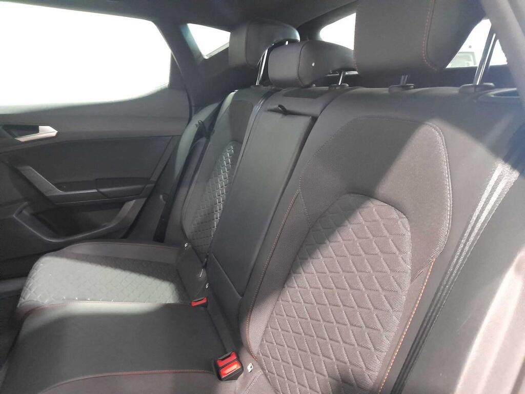 Seat Leon 1.0 eTSI 81kW DSG-7 S&S FR 25 Aniv 37