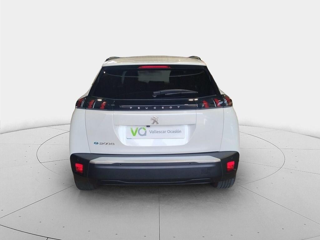 Peugeot 2008 Eléctrico Allure Pack (100kW) 6