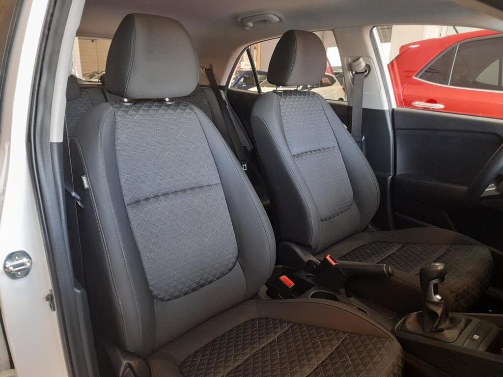 Kia Rio 1.2 DPi 62kW (84CV) Concept 9