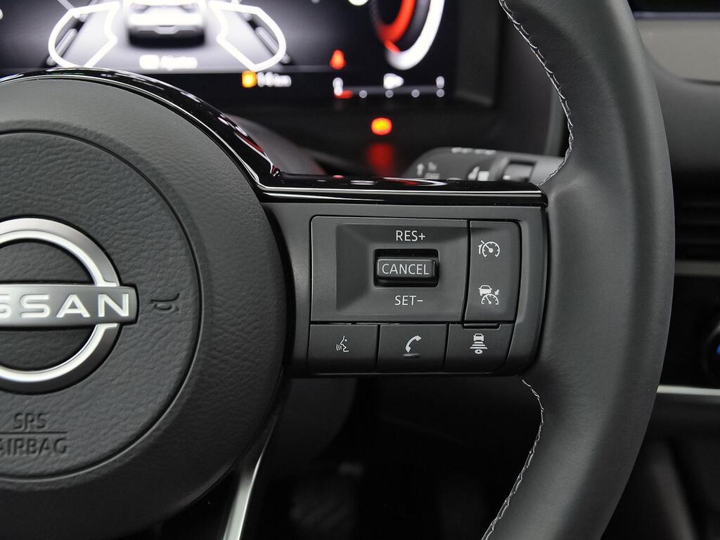 Nissan Qashqai DIG-T 103kW N-Connecta 15