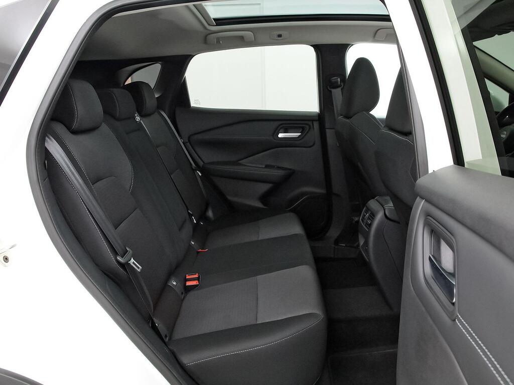 Nissan Qashqai DIG-T 103kW N-Connecta 8