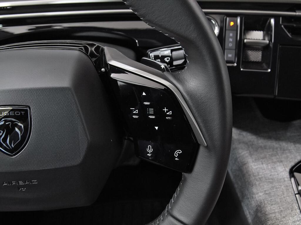 Peugeot 3008 Hybrid 1.2 100KW Allure eDCS6 19