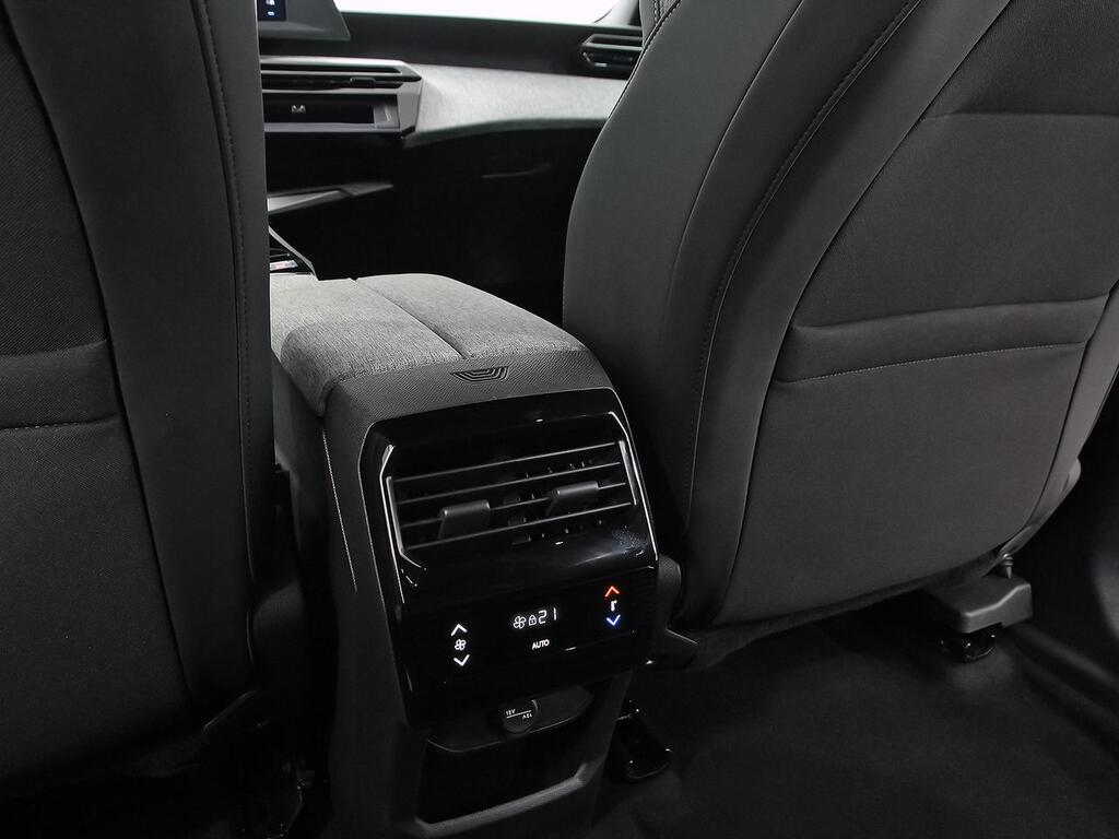 Peugeot 5008 1.2 100KW Allure eDCS6 35