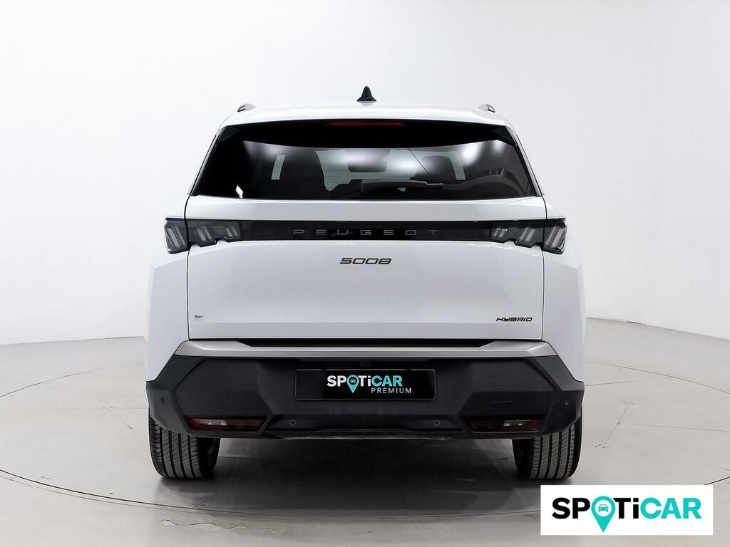 Peugeot 5008 1.2 100KW Allure eDCS6 6