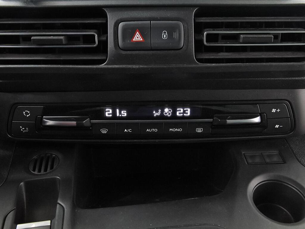 Citroën Berlingo Talla M BlueHDi 100 S&S FEEL PACK 28