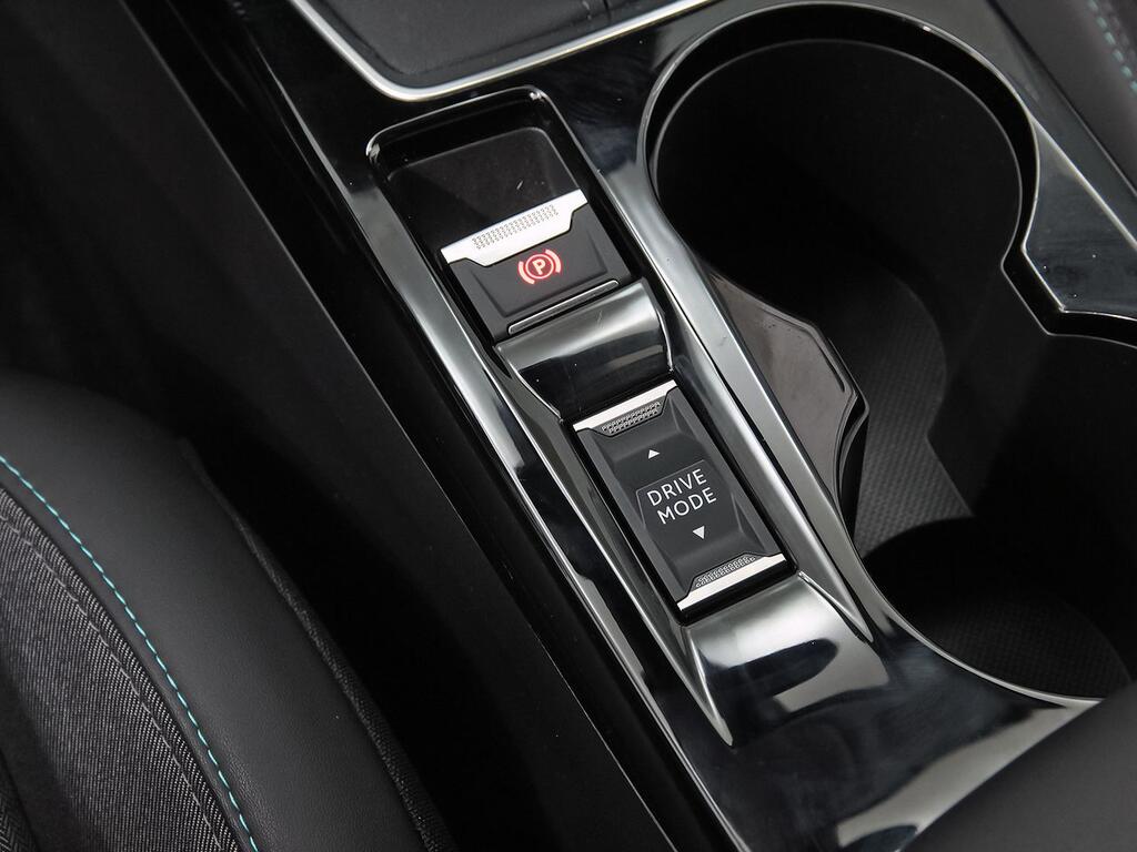 Peugeot 2008 Allure BlueHDI 81kW (110CV) 15