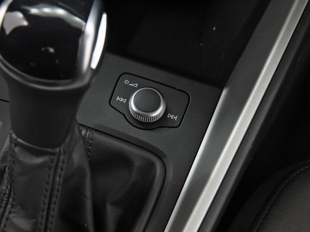 Audi A1 Sportback Adrenalin 30 TFSI 81kW S tron 31