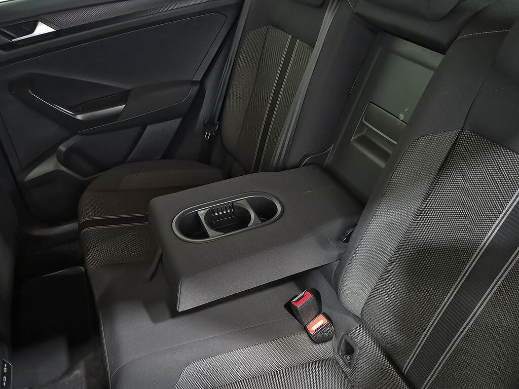 Volkswagen T-Roc Advance R-Line 1.0 TSI 81kW (110CV) 33
