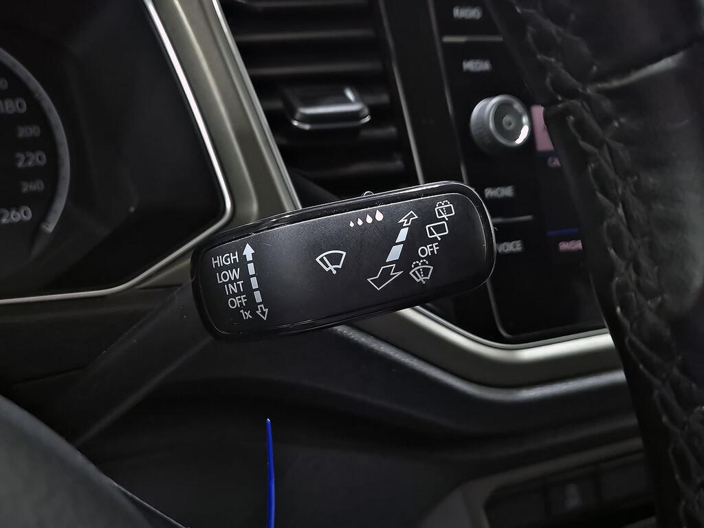 Volkswagen T-Roc Advance R-Line 1.0 TSI 81kW (110CV) 16