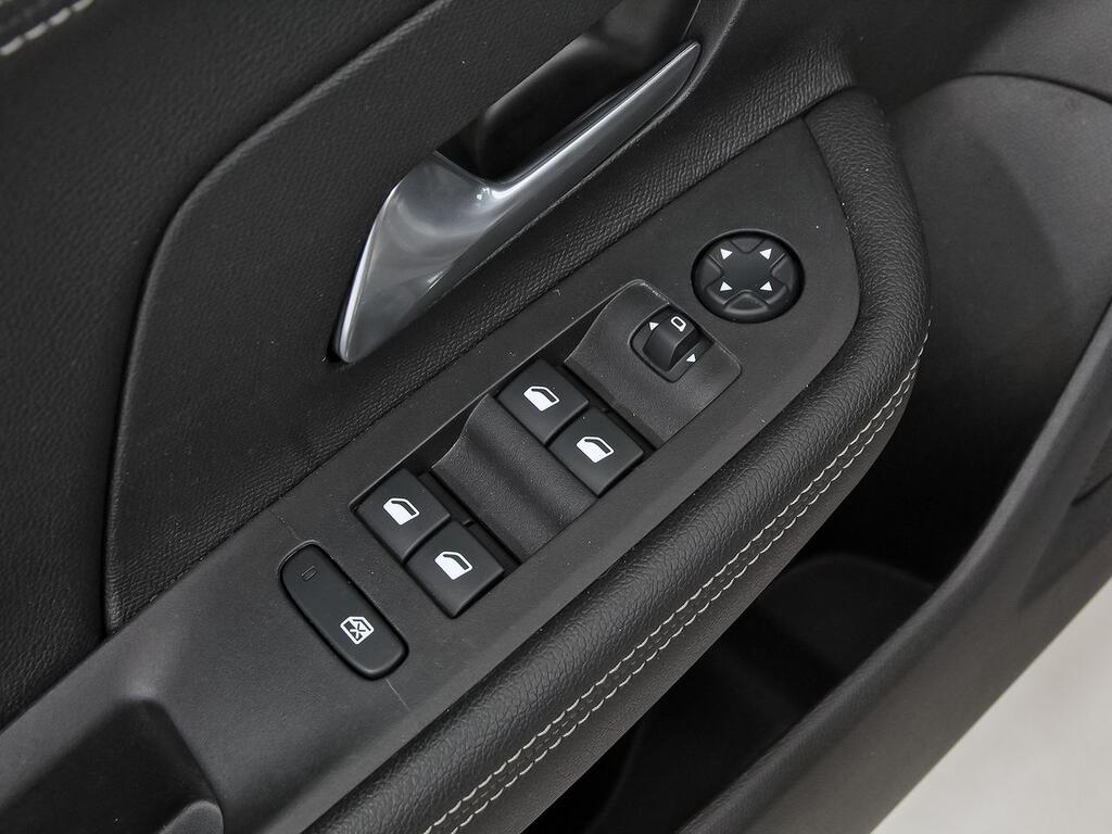 Opel Mokka 1.2 T 96kW (130 CV) Business Elegance 13