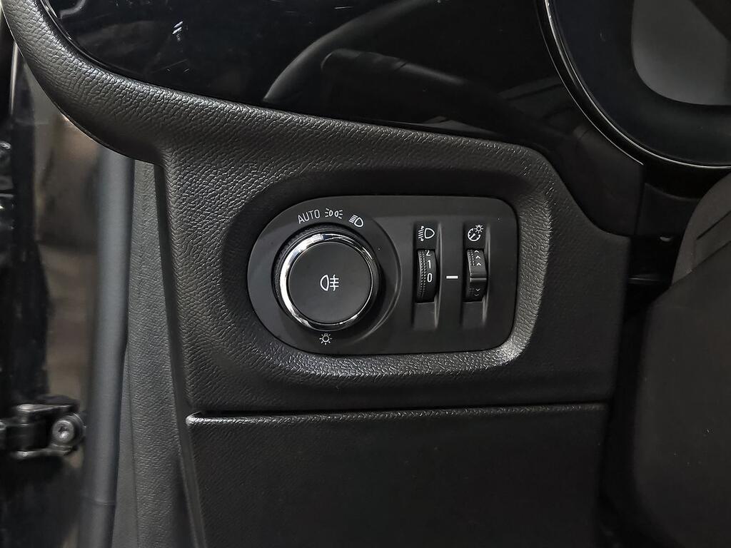 Opel Corsa 1.2T XHL 74kW (100CV) GS 13