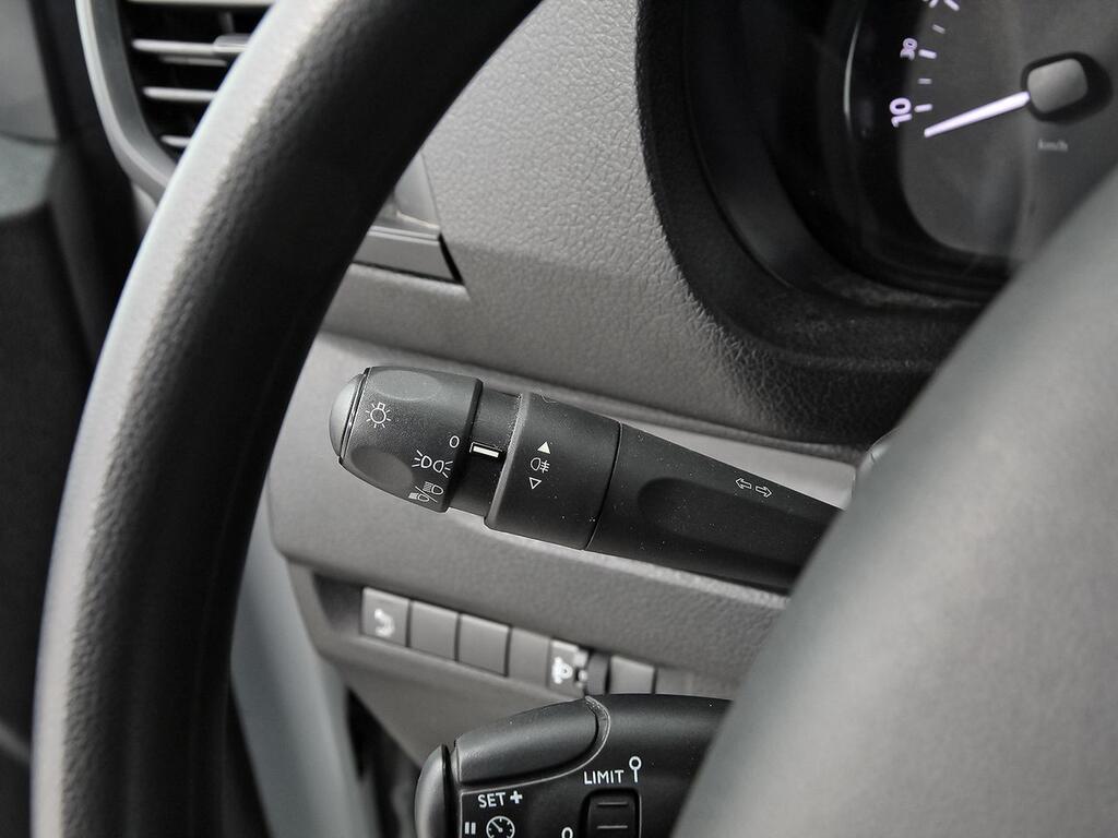 Citroën Jumpy FG 1.5 BLUEHDI 100 S&S M 4P 17