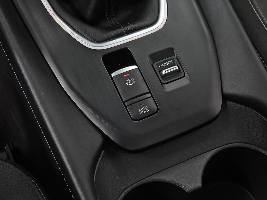 Nissan Qashqai DIG-T 103kW N-Connecta 31