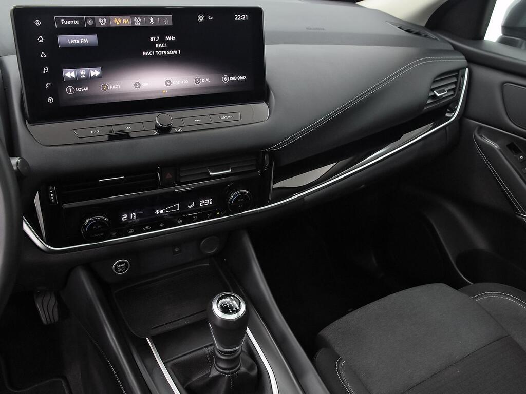 Nissan Qashqai DIG-T 103kW N-Connecta 11