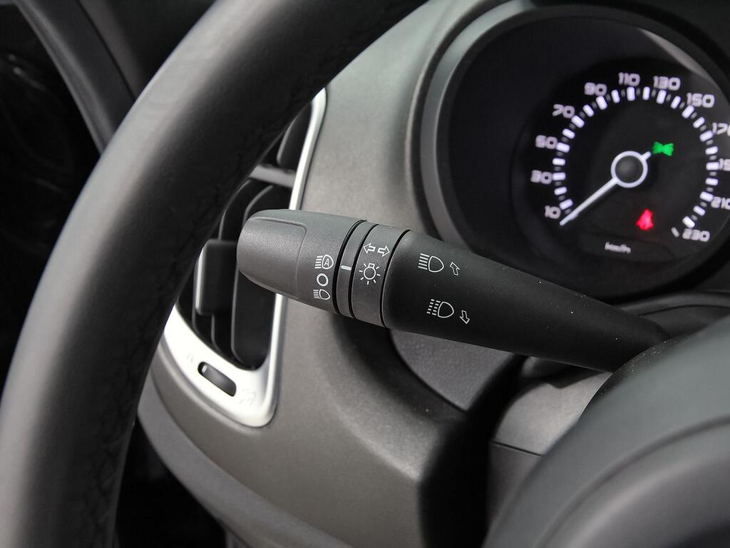 Fiat 500L Cross 1.4 16v 70 kW (95 CV) S&S 16