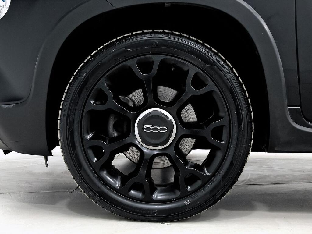 Fiat 500L Cross 1.4 16v 70 kW (95 CV) S&S 11