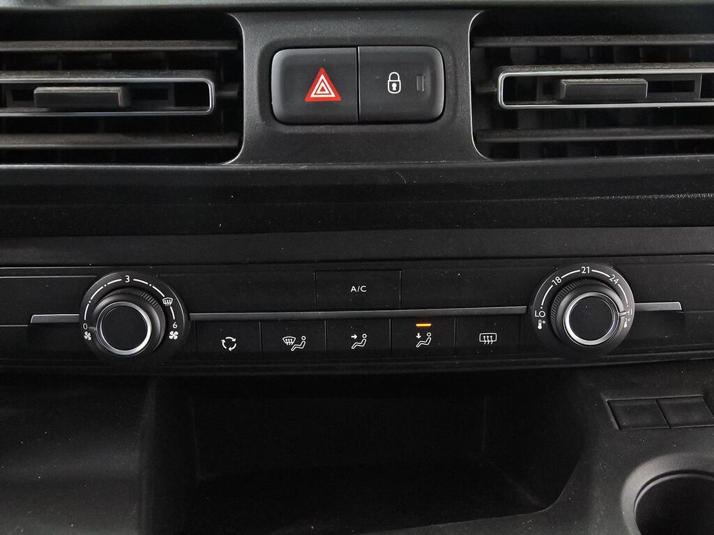 Citroën Berlingo 1.5 BLUEHDI 100 TALLA M FEEL 5P 29