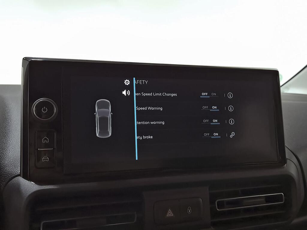 Citroën Berlingo Talla M BlueHDi 100 S&S PLUS 22