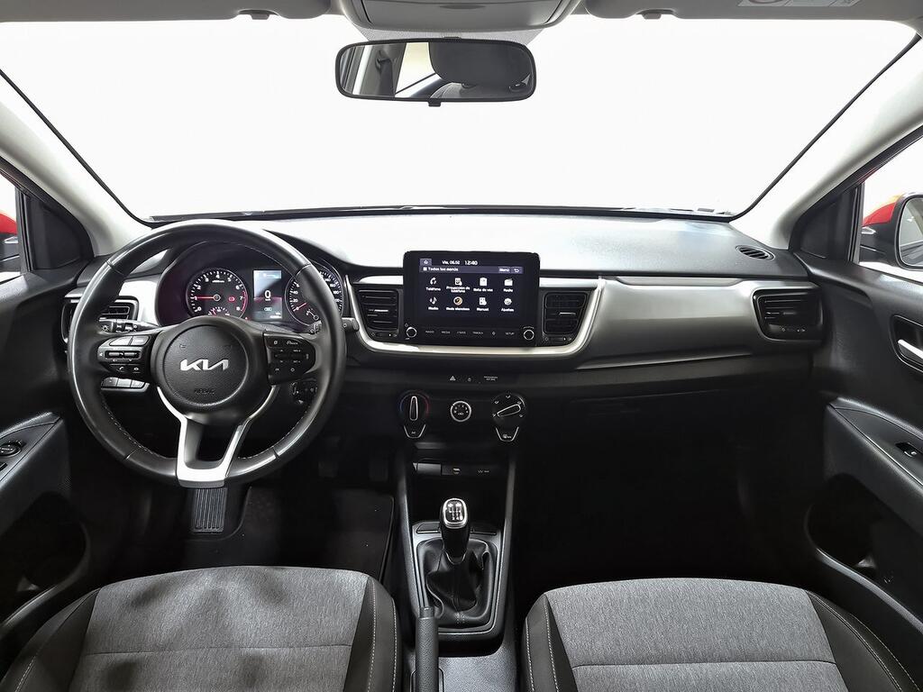 Kia Stonic 1.0 T-GDi 74kW (100CV) MHEV iMT Concept 6