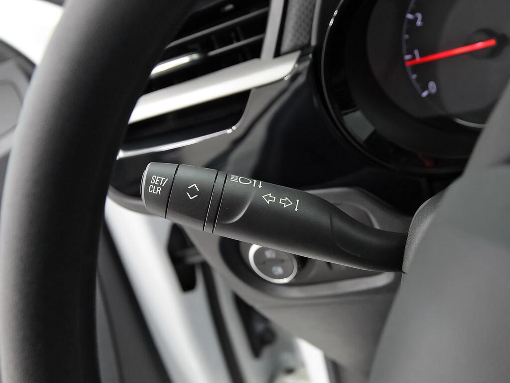 Opel Corsa 1.5D DT 74kW (100CV) Edition 16