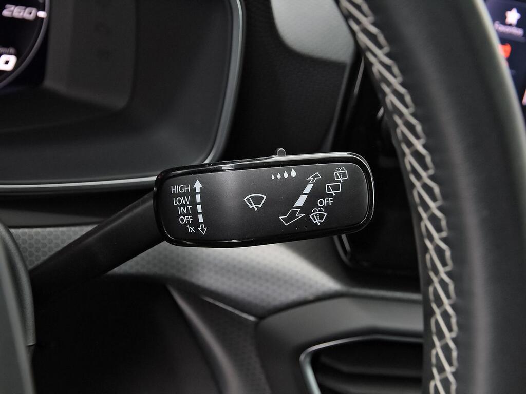 Seat Leon 1.5 TSI 85kW S&S Style 25 Aniversario 9