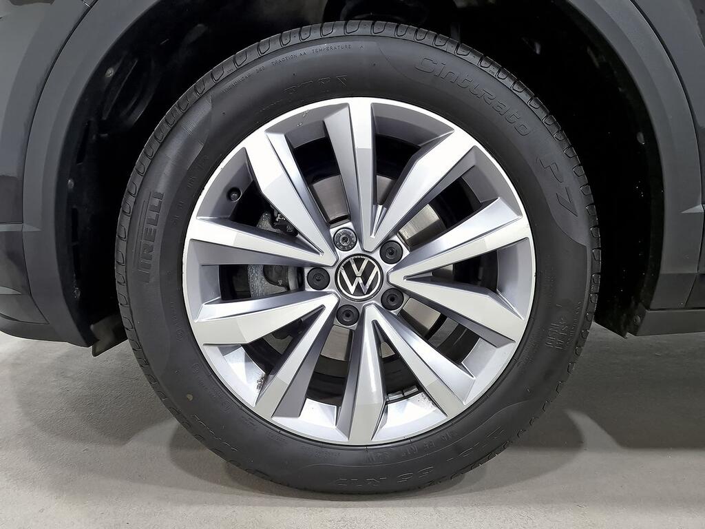 Volkswagen T-Roc Advance R-Line 1.0 TSI 81kW (110CV) 10