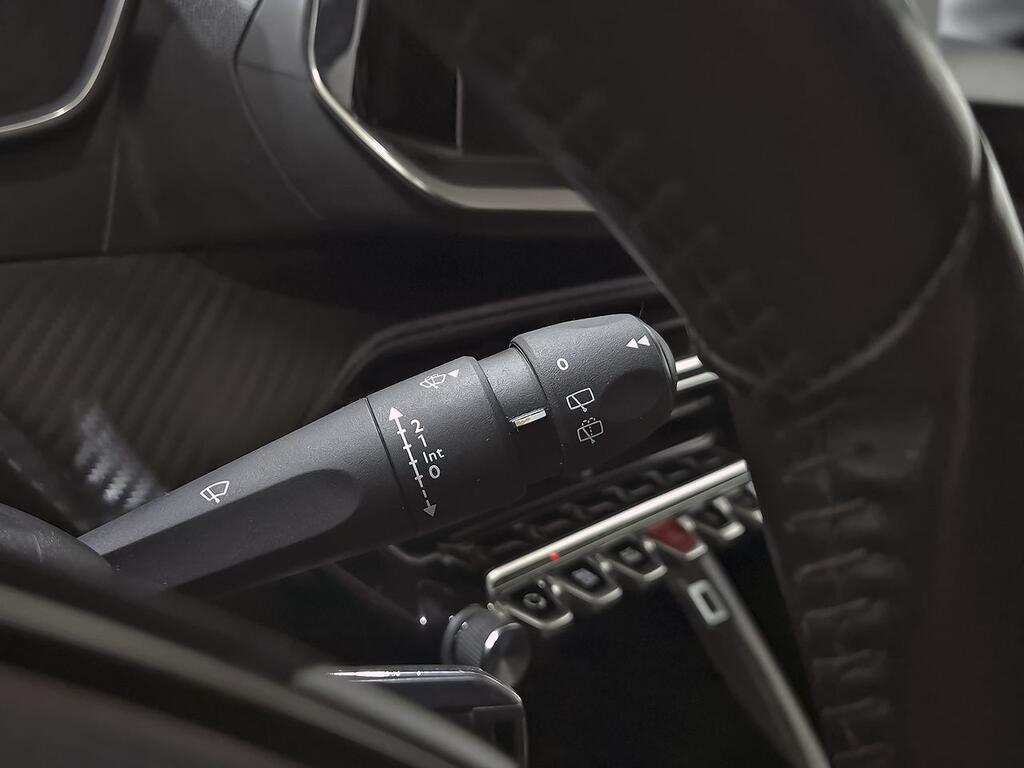 Peugeot 208 BlueHDi 73kW (100CV) Active 15