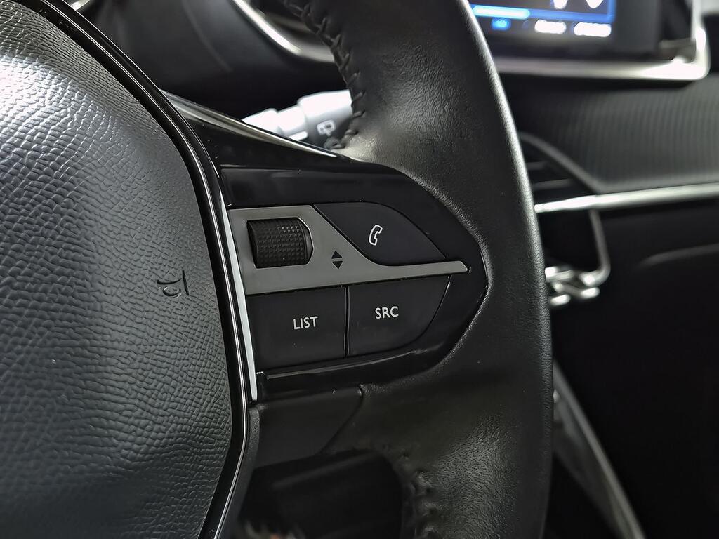 Peugeot 208 BlueHDi 73kW (100CV) Active 17