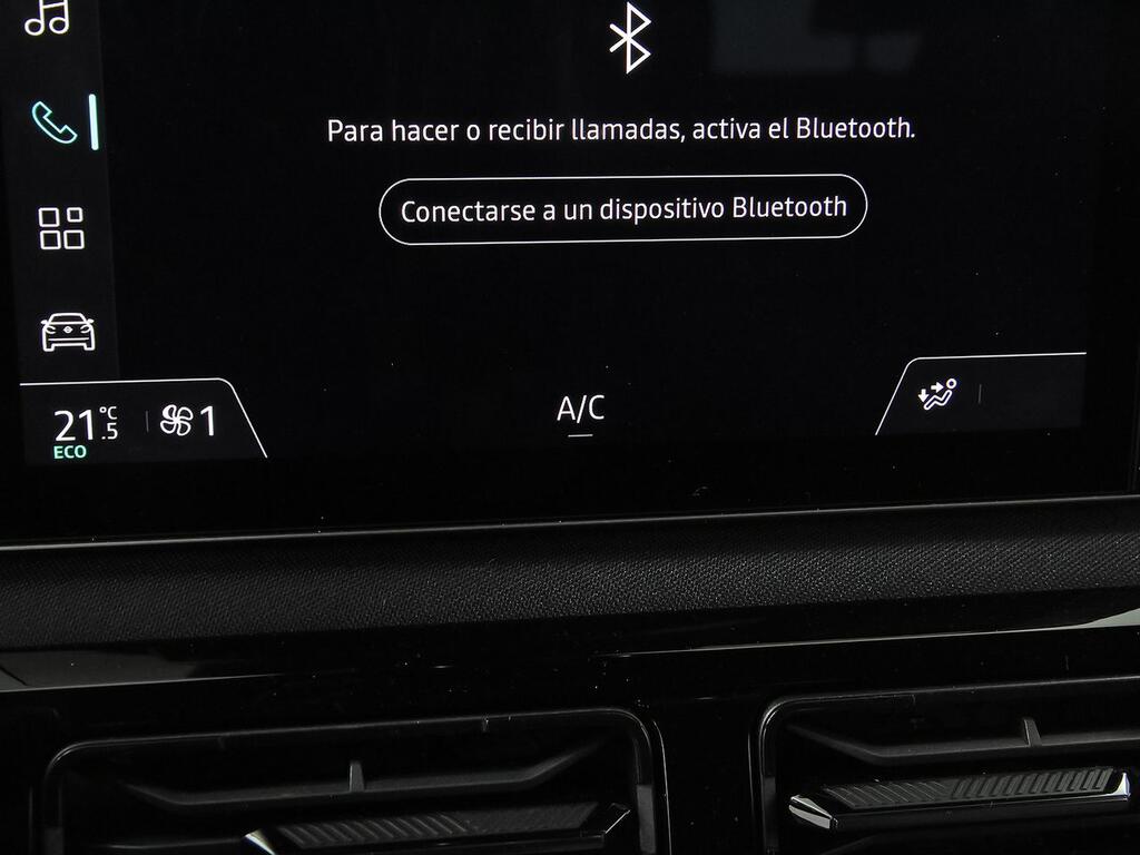 Nissan Micra Standard Range 4x2 N-Connecta 34