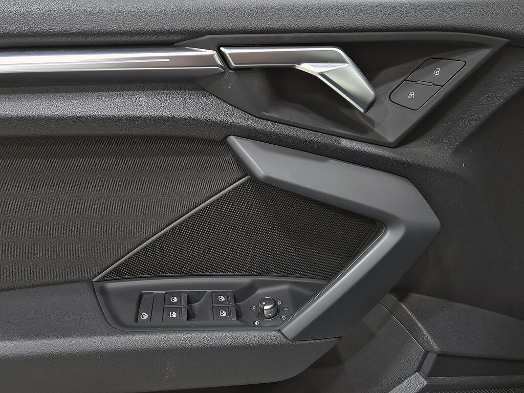 Audi A3 Sportback S line 35 TFSI 110kW (150CV) 11